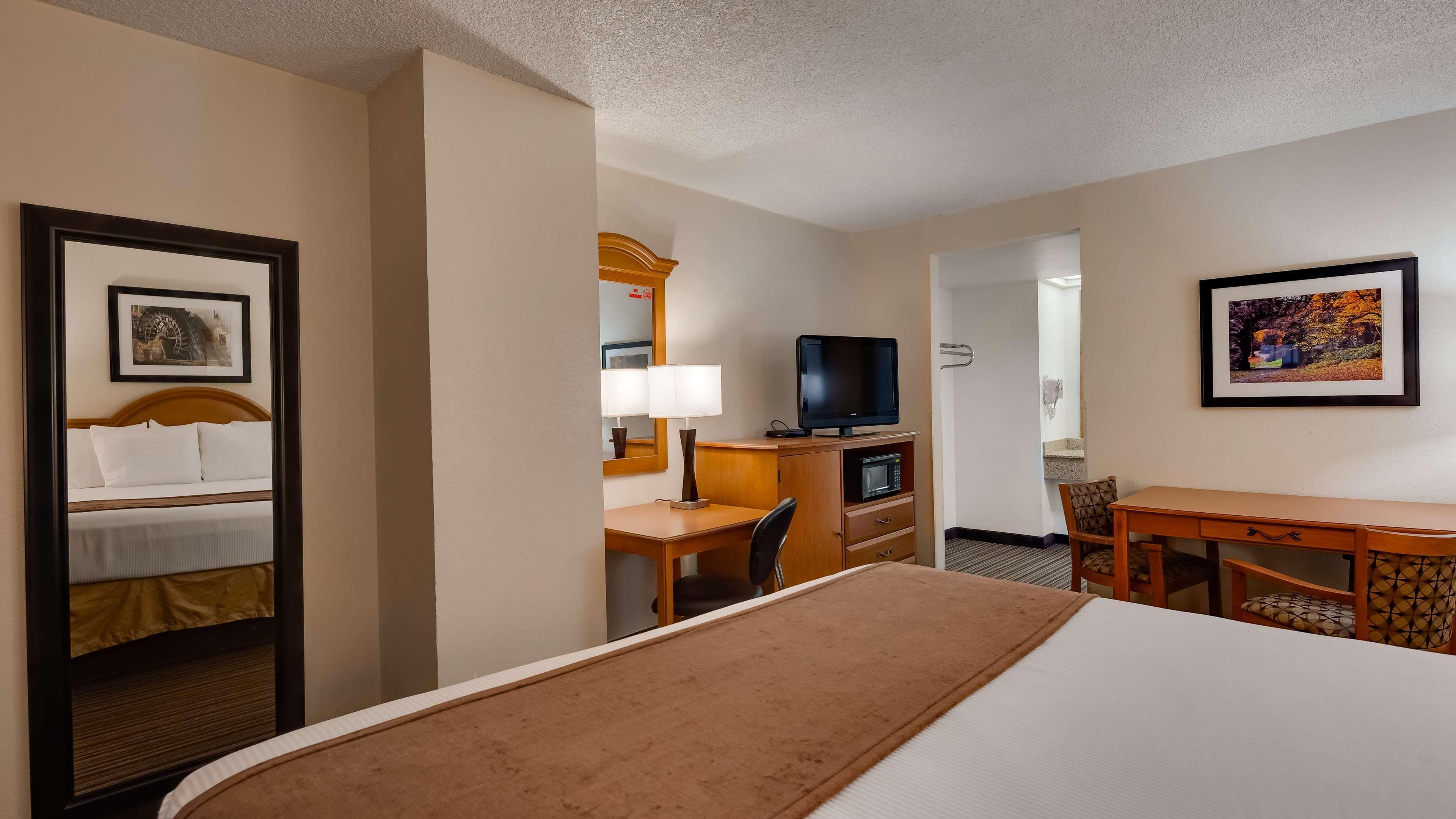 Surestay By Western Miles Miles City