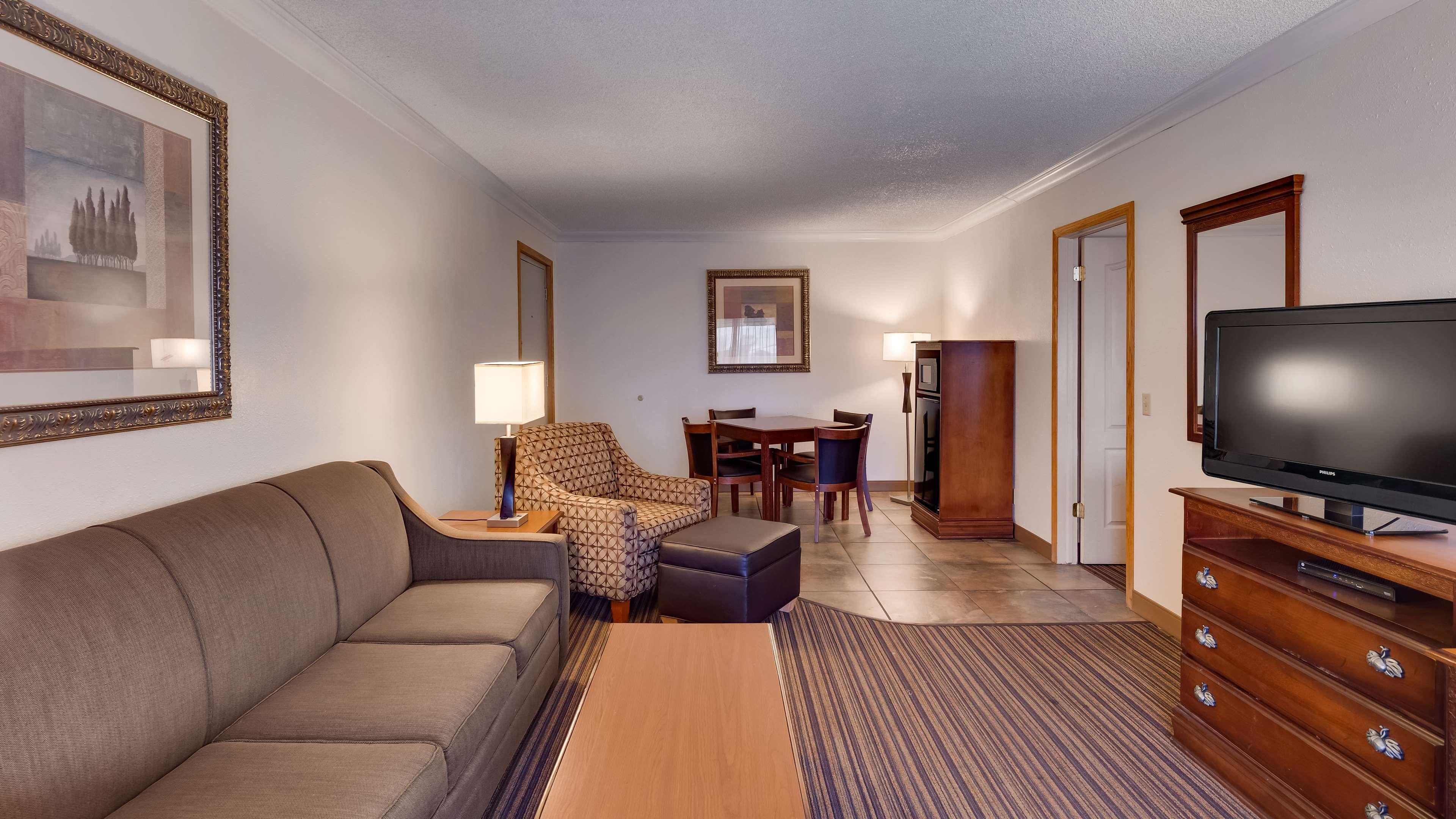 Hotel Surestay By Western Miles Miles City