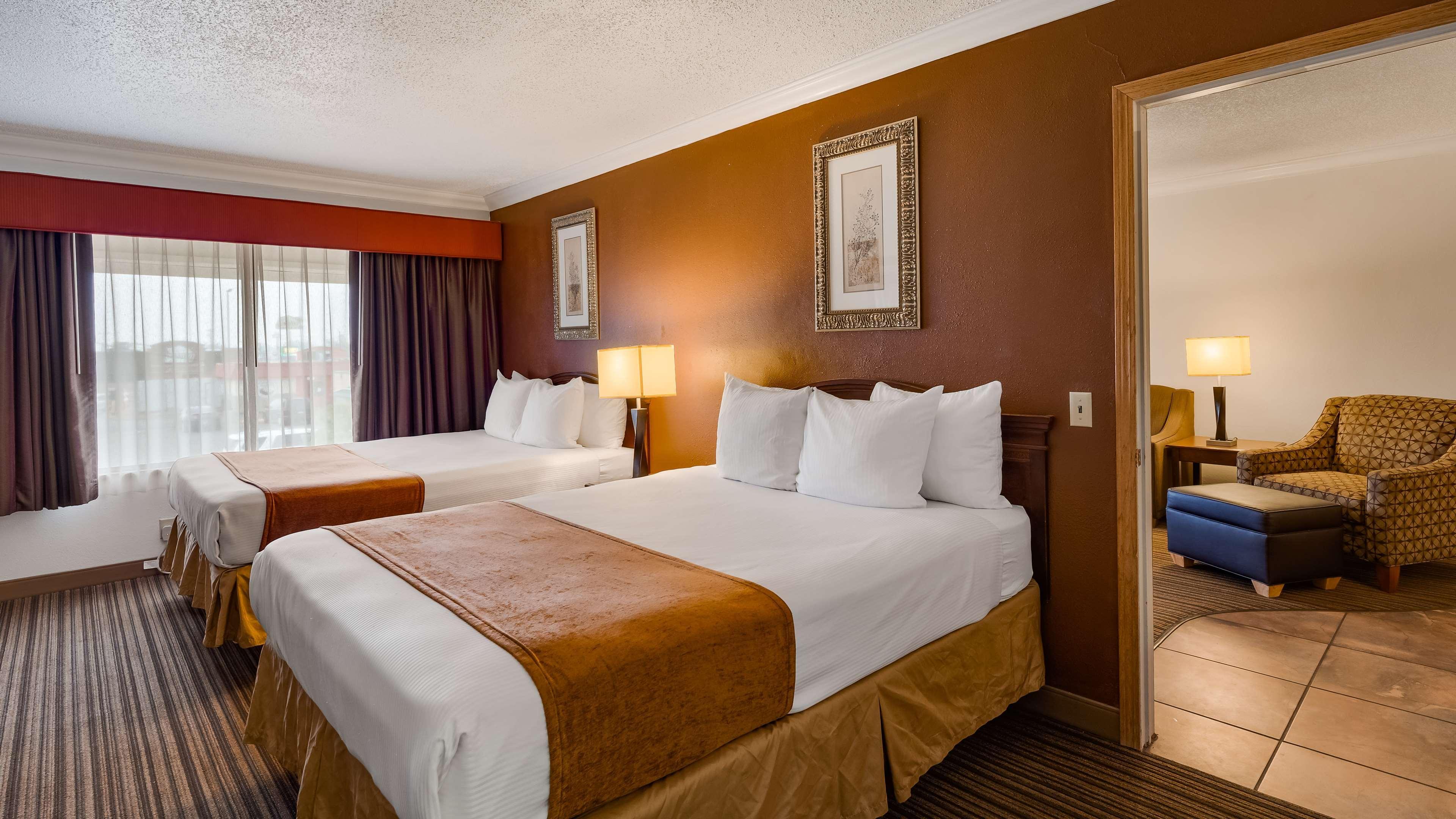 Surestay By Western Miles Hotel 2*