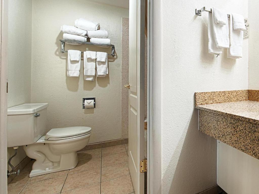 Hotel Surestay By Western Miles Miles City