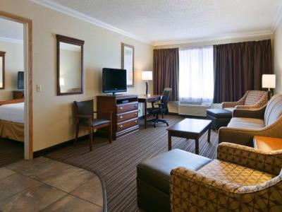 Surestay By Western Miles Hotel 2*